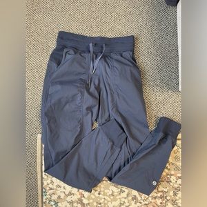 Lululemon Dance studio mid-rise joggers